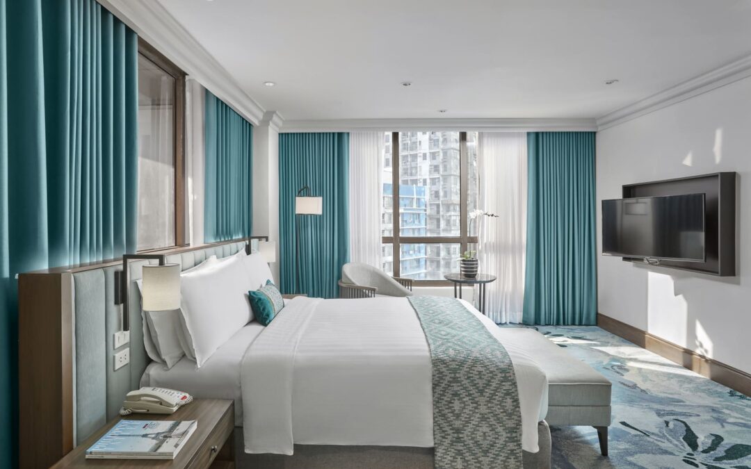 Holiday Inn Ortigas and Crowne Plaza Manila